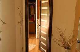 Vanzare 2 apartamente la pret bun, 105 mp, loc de parcare, zona Stejarului