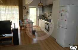 Vanzare 2 apartamente la pret bun, 105 mp, loc de parcare, zona Stejarului