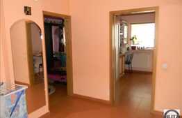 2 camere, decomandat, 53 mp, loc de parcare, zona strazii Edgar Quinet