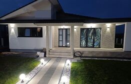 2 Case individuale cu design modern JUCU KM 17, 125mp utili, 520mp teren!