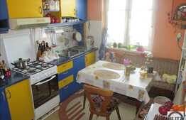 3 camere, 65 mp, garaj, zona strazii Aleea Negoiu!