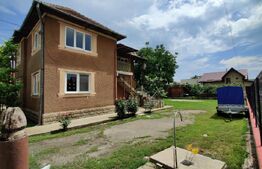 Casa cu 2 apartamente 164 mp utili, teren 525 mp, Sannicoara zona exceptionala