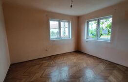 Casa cu 2 apartamente 164 mp utili, teren 525 mp, Sannicoara zona exceptionala