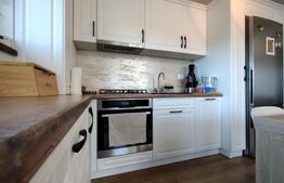 Apartament 3 camere + Parcare, Zona Vivo