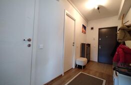 Apartament 3 camere + Parcare, Zona Vivo