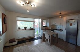 Apartament 3 camere + Parcare, Zona Vivo