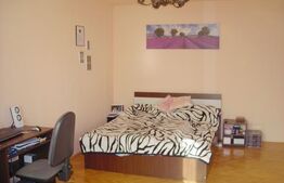 Apartament, 3 camere, decomandat, 70 mp, garaj, zona strazii Tasnad