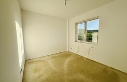 Apartament 3 camere, 59 mp utili si terasa de 27 mp in zona Terra