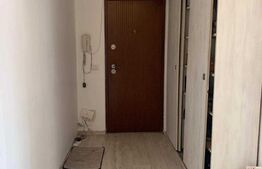 Apartament 2 camere, 70 mp, decomandat, zona strazii Plopilor