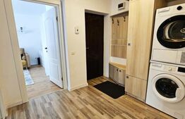 Apartament 3 camere, 53mp, intermediar, parcare, zona Terra