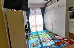 Apartament 3 camere, 53mp, intermediar, parcare, zona Terra