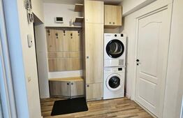 Apartament 3 camere, 53mp, intermediar, parcare, zona Terra