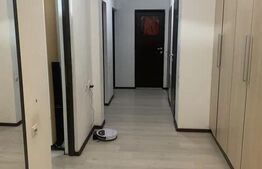 Apartament cu 3 camere la cheie, 71mp, zona Regal