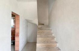 Ultima unitate disponibila !  4 camere, 117 mp utili, teren 300 mp, Sannicoara 