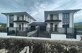 Casa de vanzare la rosu, 120 m2 utili plus teren 400 m2 , Chinteni!