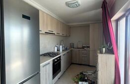 Penthouse 140 mp, terasa, 2 garaje, zona strazii Trifoiului