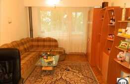 2 camere de vanzare, 50 mp cu garaj, zona Donath