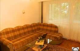 2 camere de vanzare, 50 mp cu garaj, zona Donath