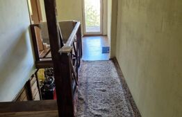 Casa structura lemn, teren 1800mp , zona Bod