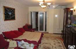 3 camere, 73.5 mp, decomandat, parcare, boxa la subsol, zona strazii Tulcea!