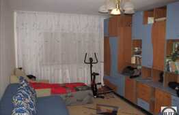 3 camere, 73.5 mp, decomandat, parcare, boxa la subsol, zona strazii Tulcea!