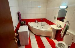 Apartament 2 camere 59 mp, etaj intermediar, parcare, zona centrala