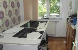 De vanzare apartament 3 camere, 65 mp, parcare, boxa subsol, zona Calvaria!