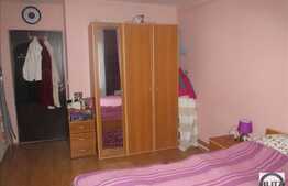 De vanzare apartament 2 camere, 49 mp, parcare, zona strazii Jupiter!