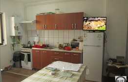 Vanzare 2 camere, 37 mp, balcon, zona strazii Stejarului!