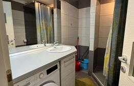 Garsoniera moderna, 38 mp, parcare, zona Subcetate 