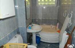 De vanzare apartament cu 3 camere, 62 mp, parcare, 2 boxe subsol!