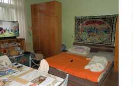 Apartament 2 camere, 60 mp, imobil tip casa/vila, zona centrala