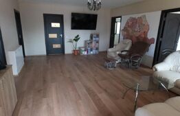 Casă individuală de 95mp pe un singur nivel cu 500mp teren și panouri în Jucu