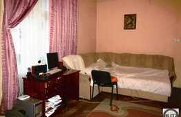 2 camere, 71 mp, decomandat, boxa subsol, zona strazii Horea