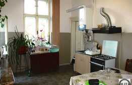 2 camere, 71 mp, decomandat, boxa subsol, zona strazii Horea