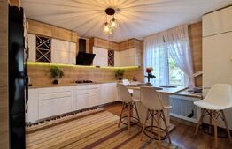 Casa individuala 4 camere Stupini , 364 mp teren 