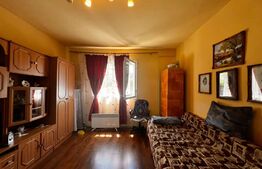 Apartament la casa, 2 camere decomandate, 51 mp utili, zona strazii Ploiesti