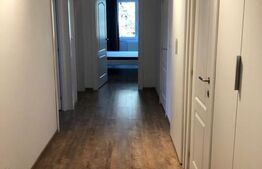 Apartament 3 camere, decomandat, 75 mp, parcare, zona Parcului Central