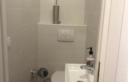 Apartament 3 camere, decomandat, 75 mp, parcare, zona Parcului Central