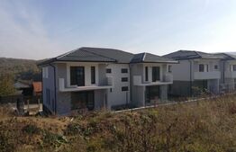 Casa cuplata de vanzare, 180 mp, 250 teren, zona de case ! 