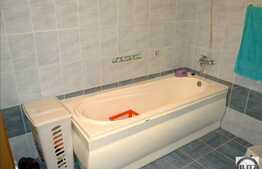 Vanzare apartament 2 camere, 64 mp finisat, mobilat modern, la 10 minute de Gara