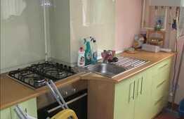 2 camere, 48 mp, parcare cu CF, zona strazii Huedinului