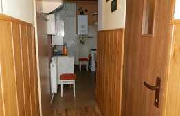 De vanzare 2 camere, 47 mp, boxa, zona strazii Dorobantilor