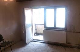 Apartament 3 camere, decomandat, renovabil