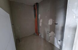 Apartament 2 camere, orientat S-E, etaj intermediar, ultracentral, zona Eroilor