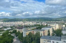 Apartament decomandat de 3 camere, 2 bai , 2 balcoane, Zorilor!