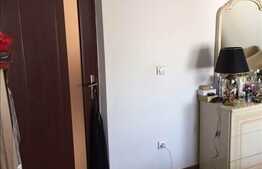 1 camera, 41 mp, A.C., boxa, zona strazii Rasaritului