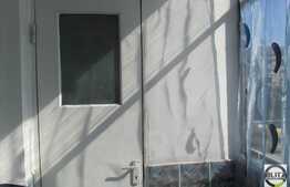 4 camere, decomandat, 82 mp, boxa, in zona strazii Izlazului!