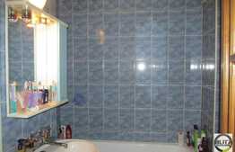 4 camere, decomandat, 82 mp, boxa, in zona strazii Izlazului!