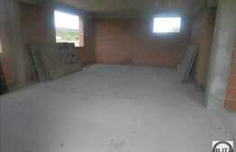 De vanzare 2 camere, 50 mp, semifinisat! Zona nou dezvoltata! Cu parcare!